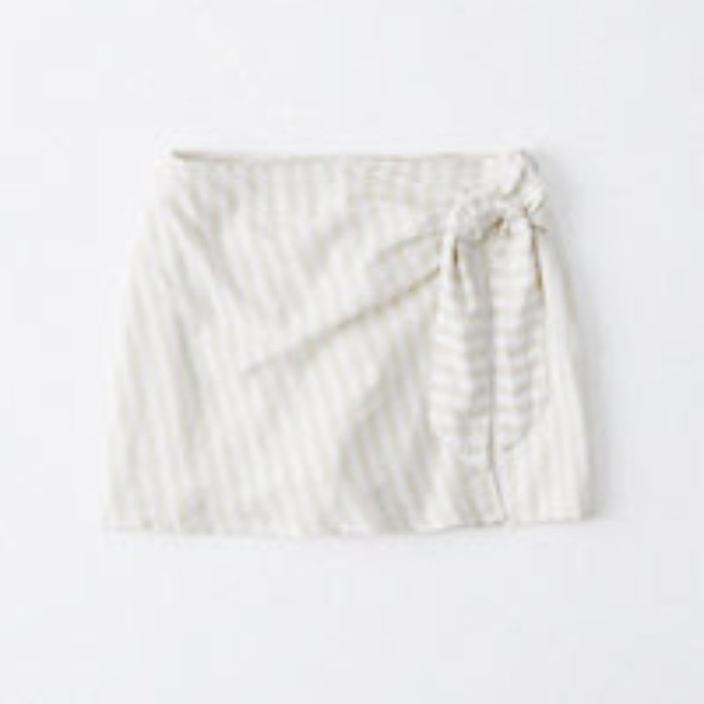 Abercrombie & Fitch Wrap-Front Skort, Size S